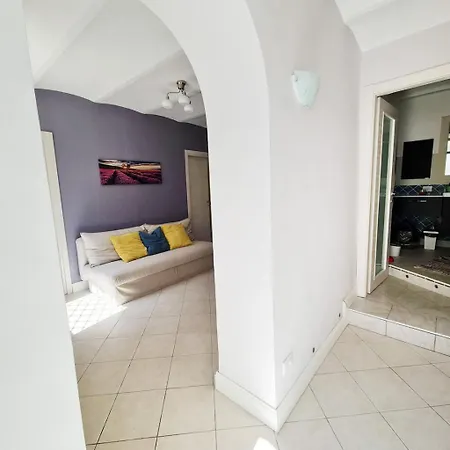 Fioregreco - Free Parking - Large Outdoor Space Apartment