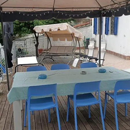 Apartment Fioregreco - Free Parking - Large Outdoor Space *