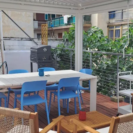 アパート Fioregreco - Free Parking - Large Outdoor Space サンレモ